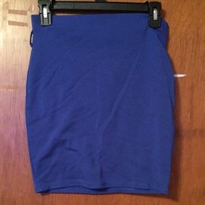 Blue bodycon skirt